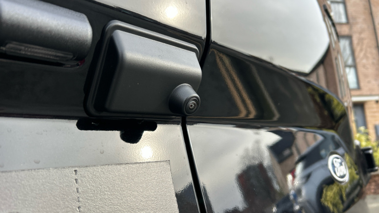 Ford Transit Custom 320 L1 Diesel Fwd 2.0 EcoBlue 136ps H1 Van Limited